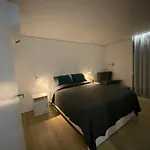 Casa 7 Lombas ポヴォアサン